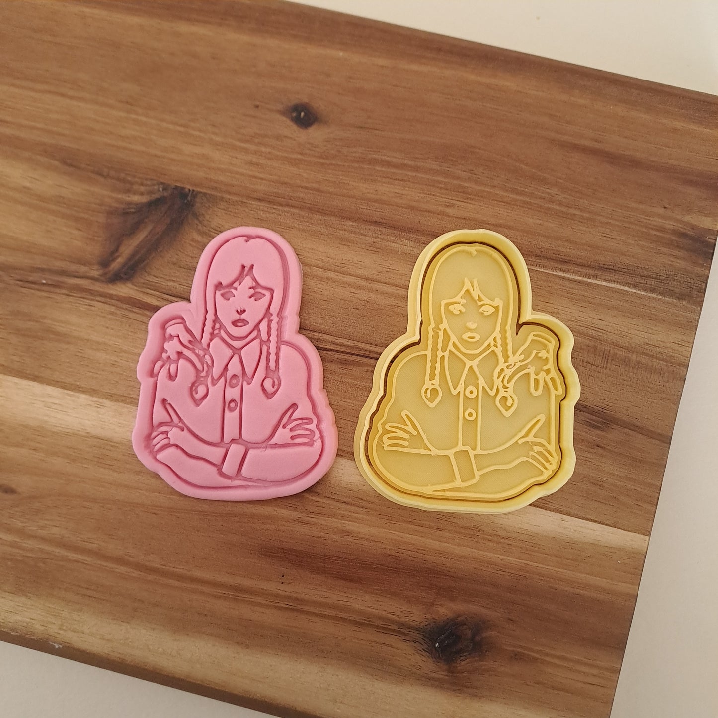 Tagliabiscotti Mercoledì - Famiglia - Cookies cutter - Tagliabiscotti - Formina