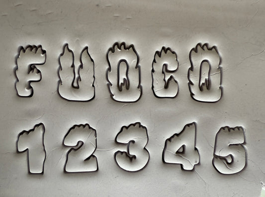 Alfabeto Fuoco Fiamme - Altezza Lettere e numeri 3 CM - per realizzare scritte per torte in cake design