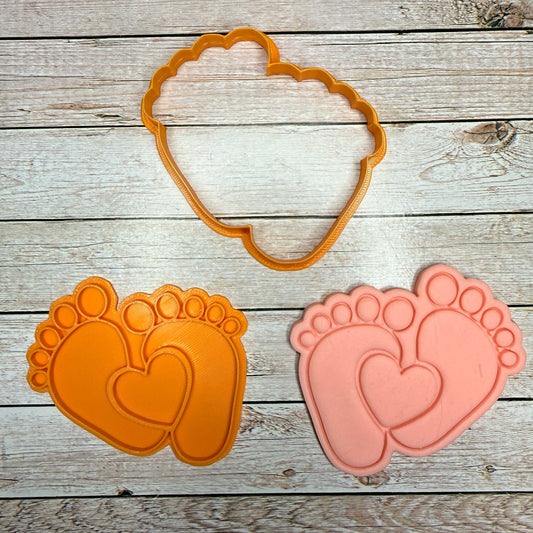 Tagliabiscotti Piedini bambino con cuore - Cookies cutter - misure a scelta