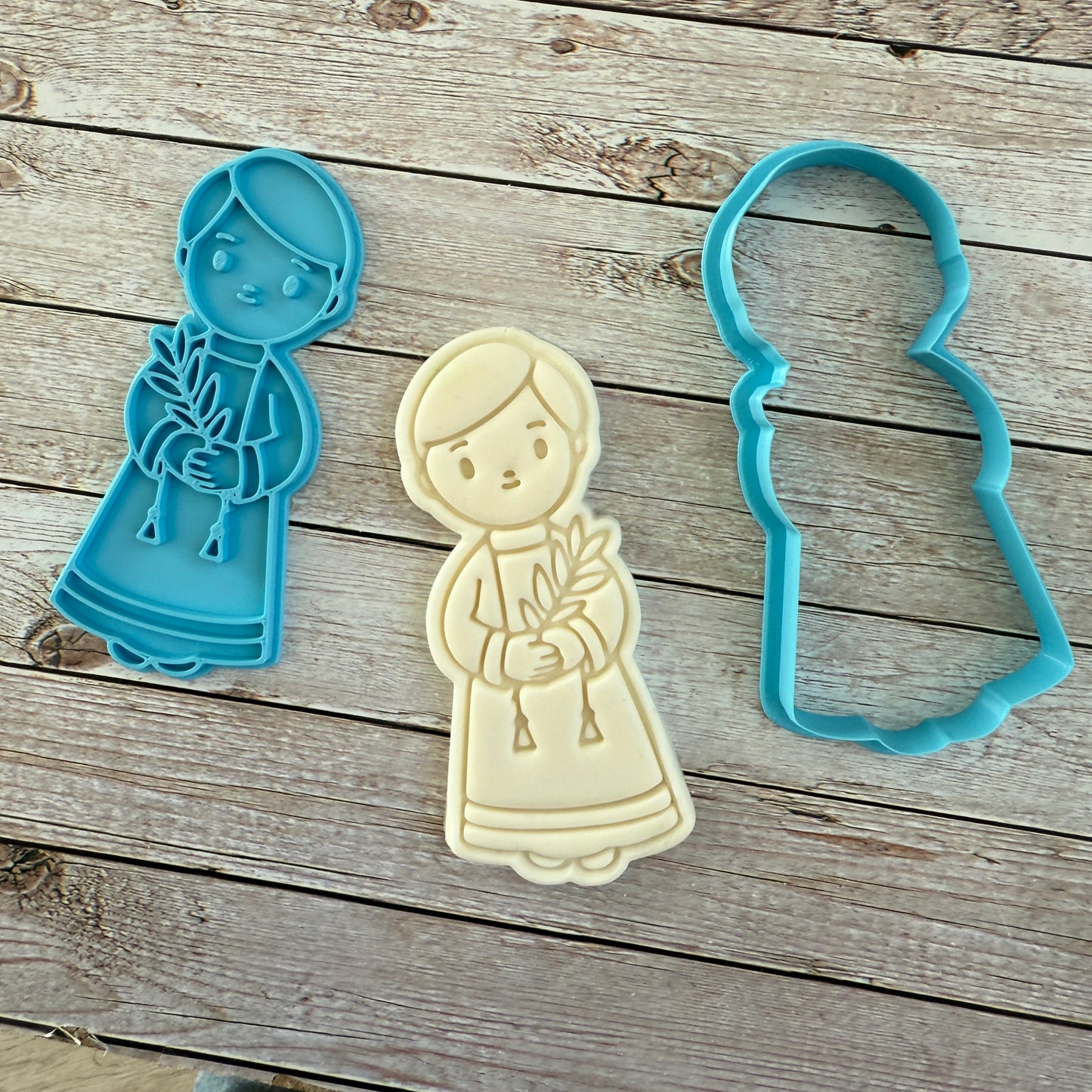 Bambino con tunica e rametto mod.2 - Prima Comunione - Cookies Cutter - Stampo per biscotti o decorazioni in pasta di zucchero