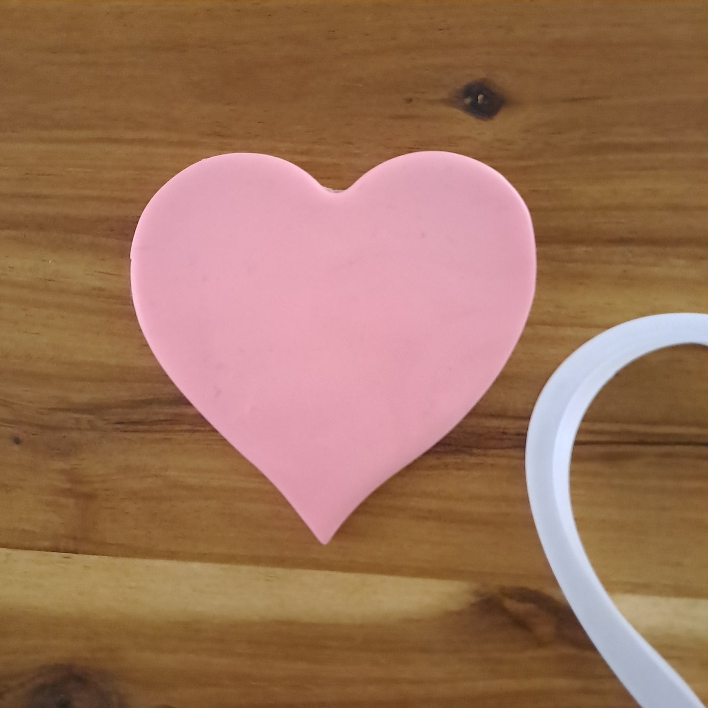 Cookies Cutter heart Mod.13 - Dimensions from 5cm to 16cm - Height 1.2cm