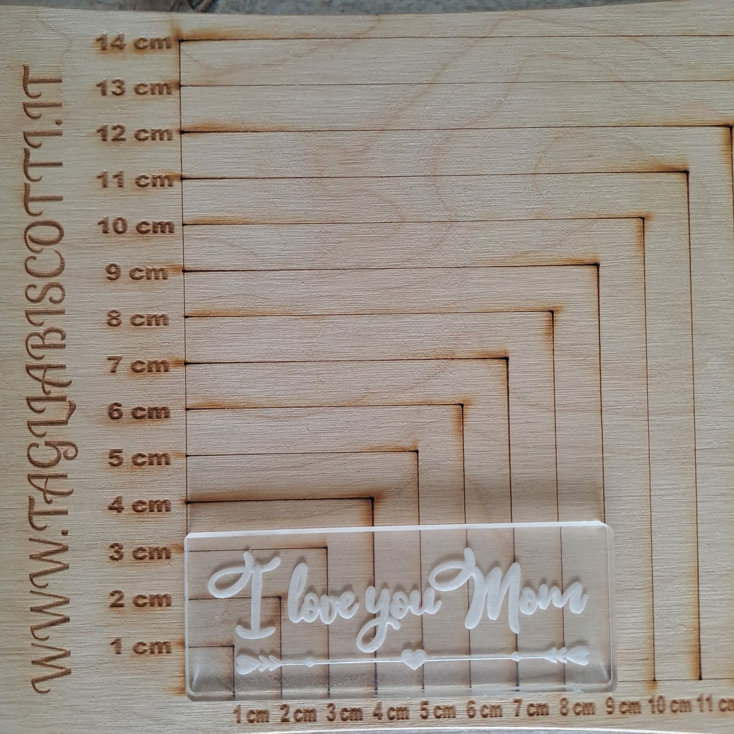 Stampo in Acrilico - Outbosser - I love you mom - Festa della Mamma - per decorazione biscotti o torte