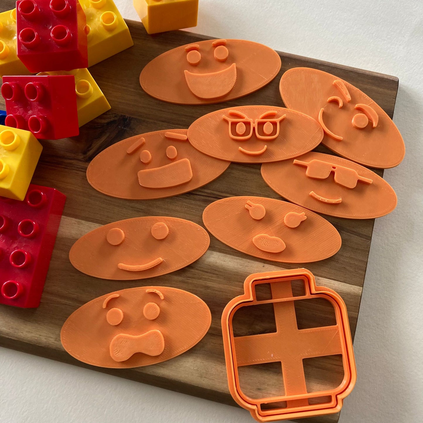 Lego Little Man Head with 8 interchangeable faces - Cookies Cutter - Mold - Mould