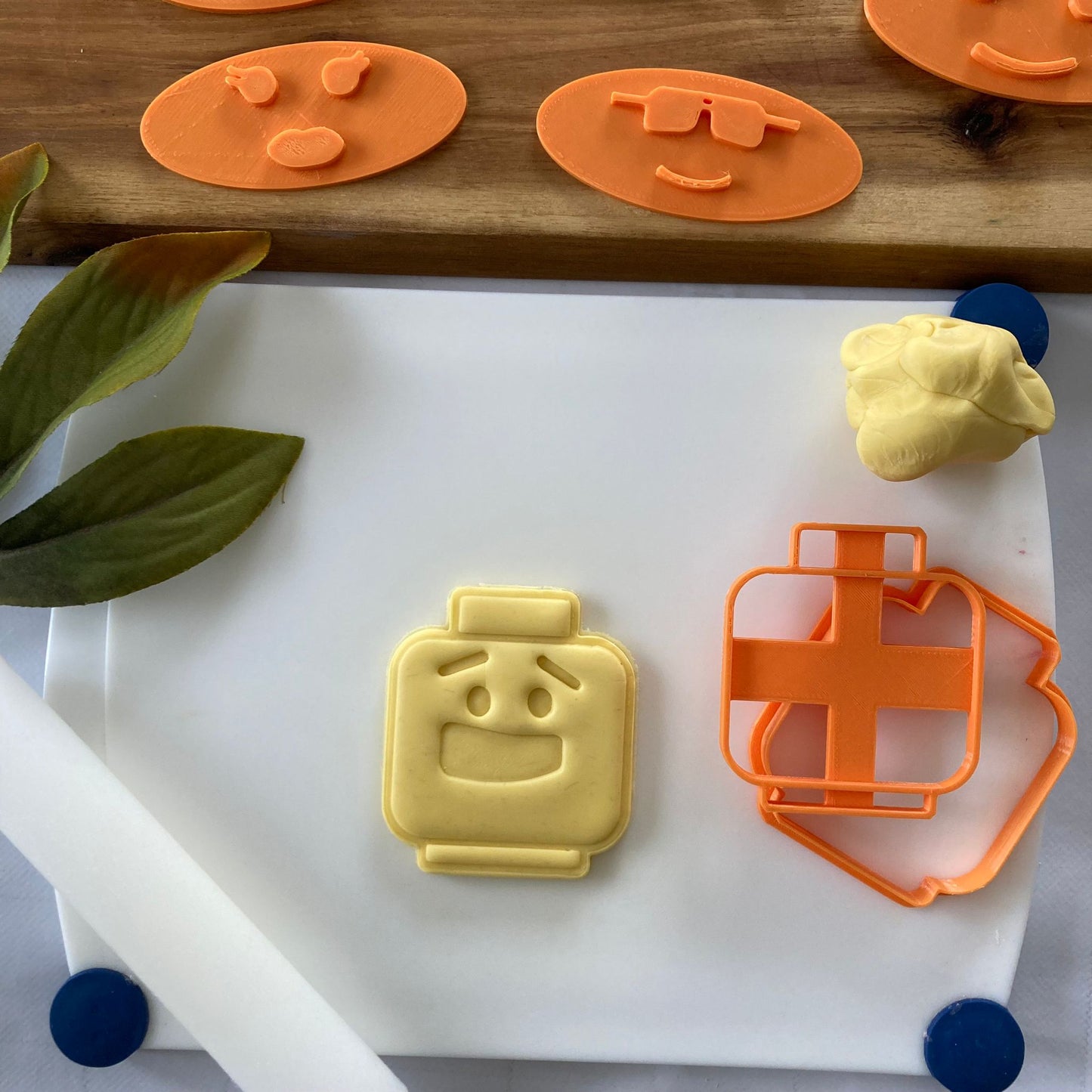 Lego Little Man Head with 8 interchangeable faces - Cookies Cutter - Mold - Mould