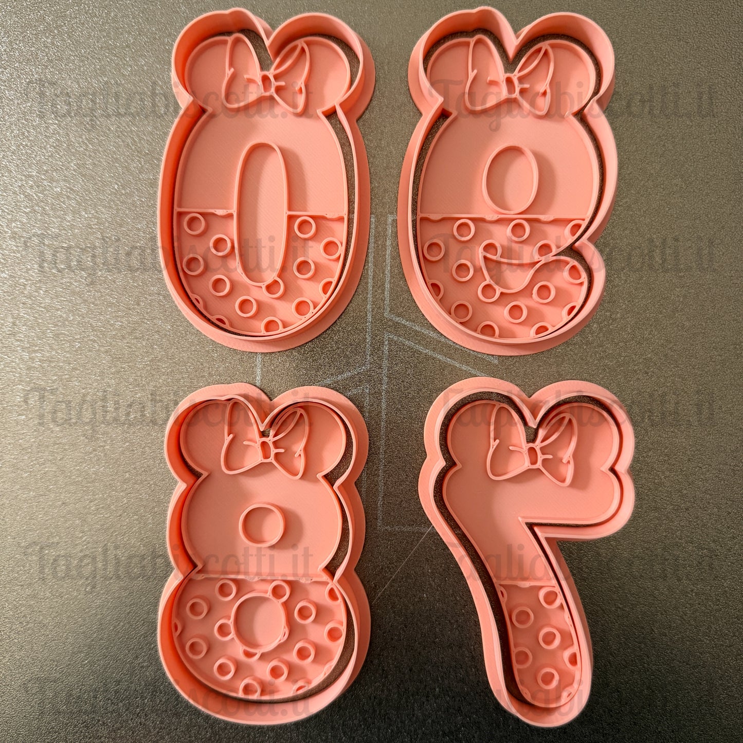 Numeri Mod. MIN 0-9 con fiocco e pois - Altezza 9 CM - stampini per torte in cake design