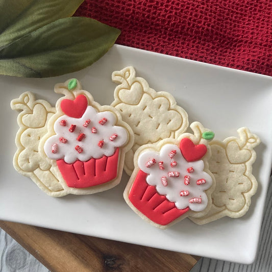 Tagliabiscotti a forma di cupcake - San Valentino - Cookie cutter - Stampo per biscotti o decorazioni in pasta di zucchero