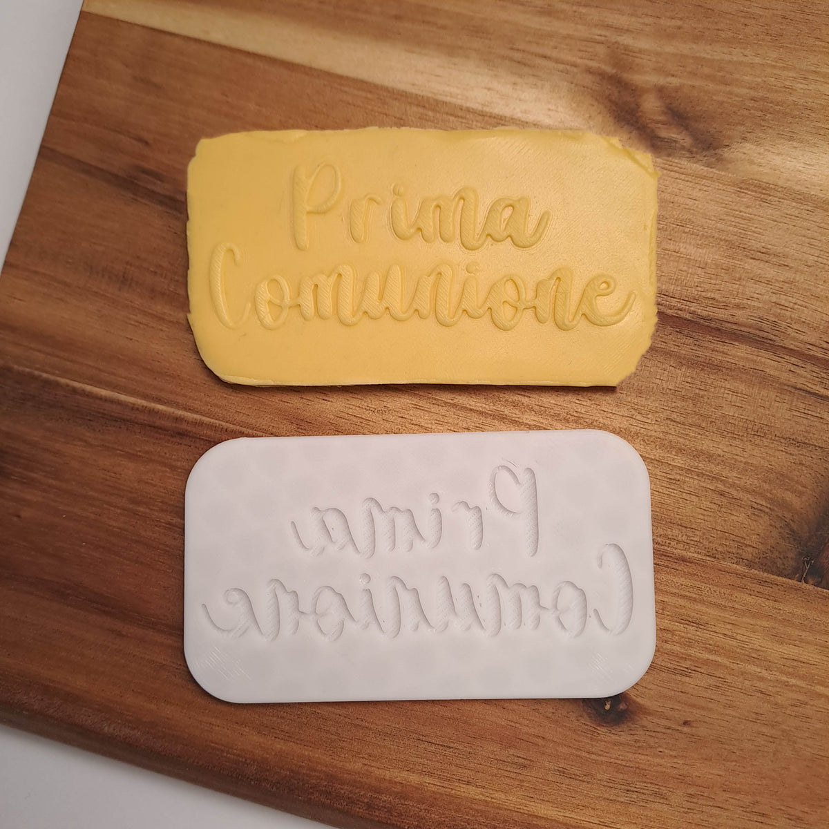 Primera Comunión - Letra - Relieve - 8cm