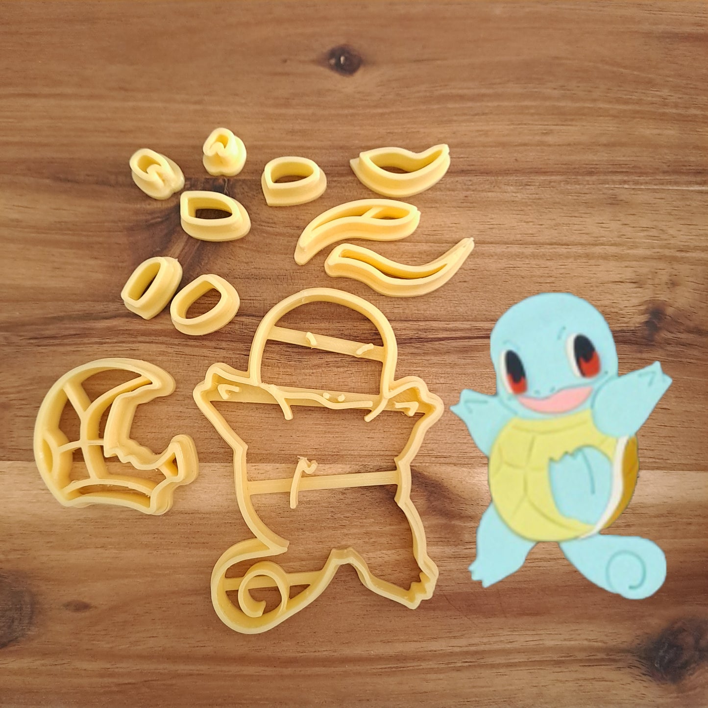 Squirtle - Pokemon - Choice of size
