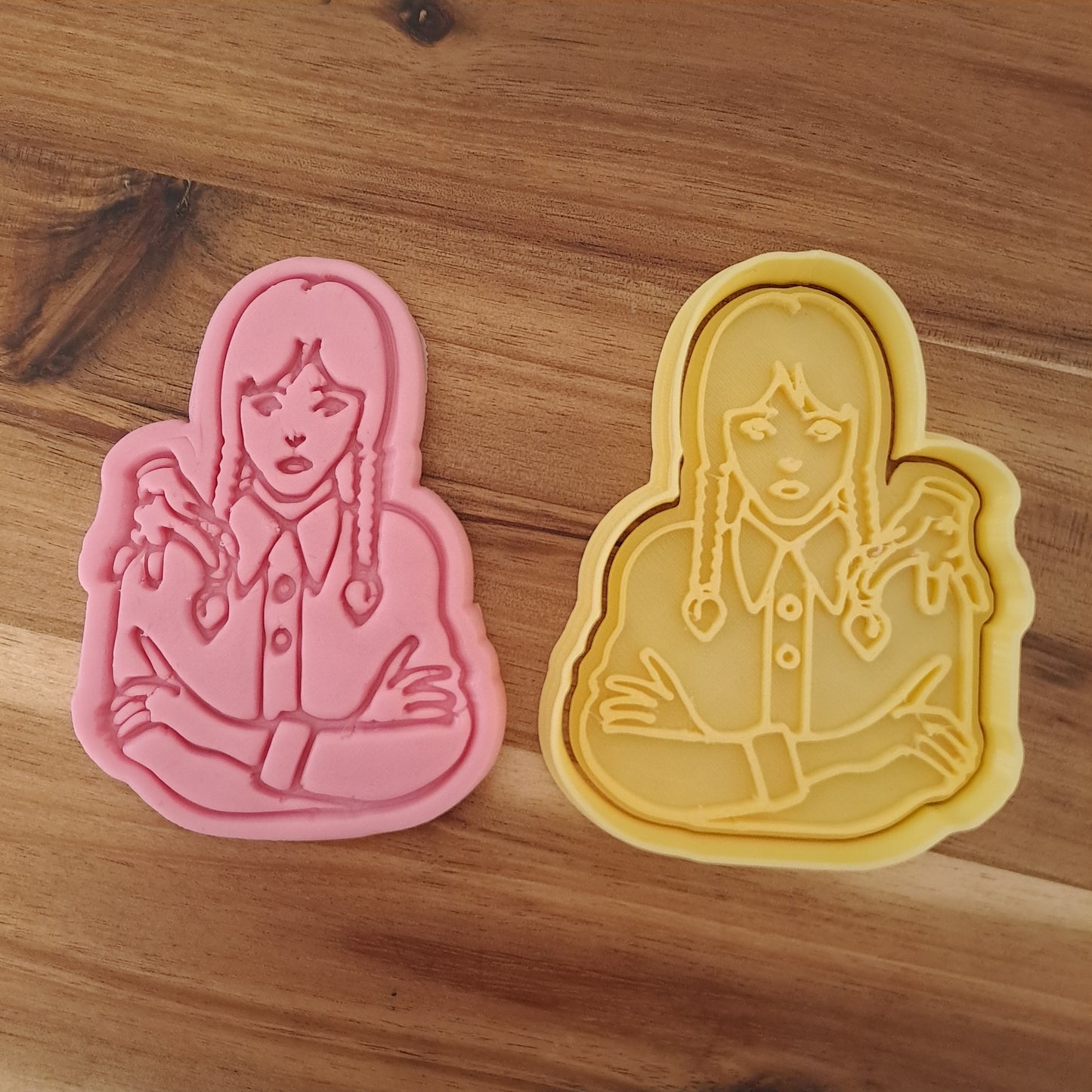 Tagliabiscotti Mercoledì  - Famiglia - Cookies cutter - Tagliabiscotti - Formina