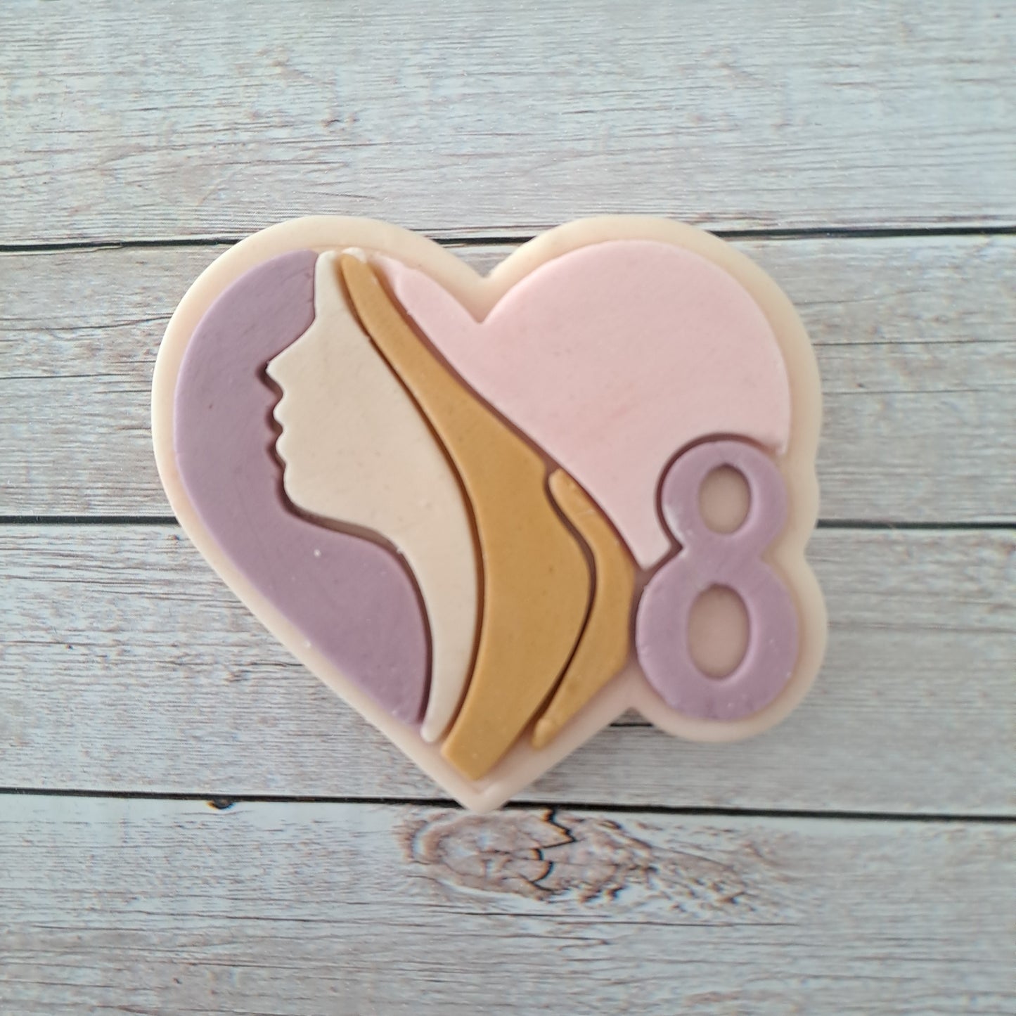 Coeur avec visage de femme - 8 mars - Journée de la femme - Emporte-pièce