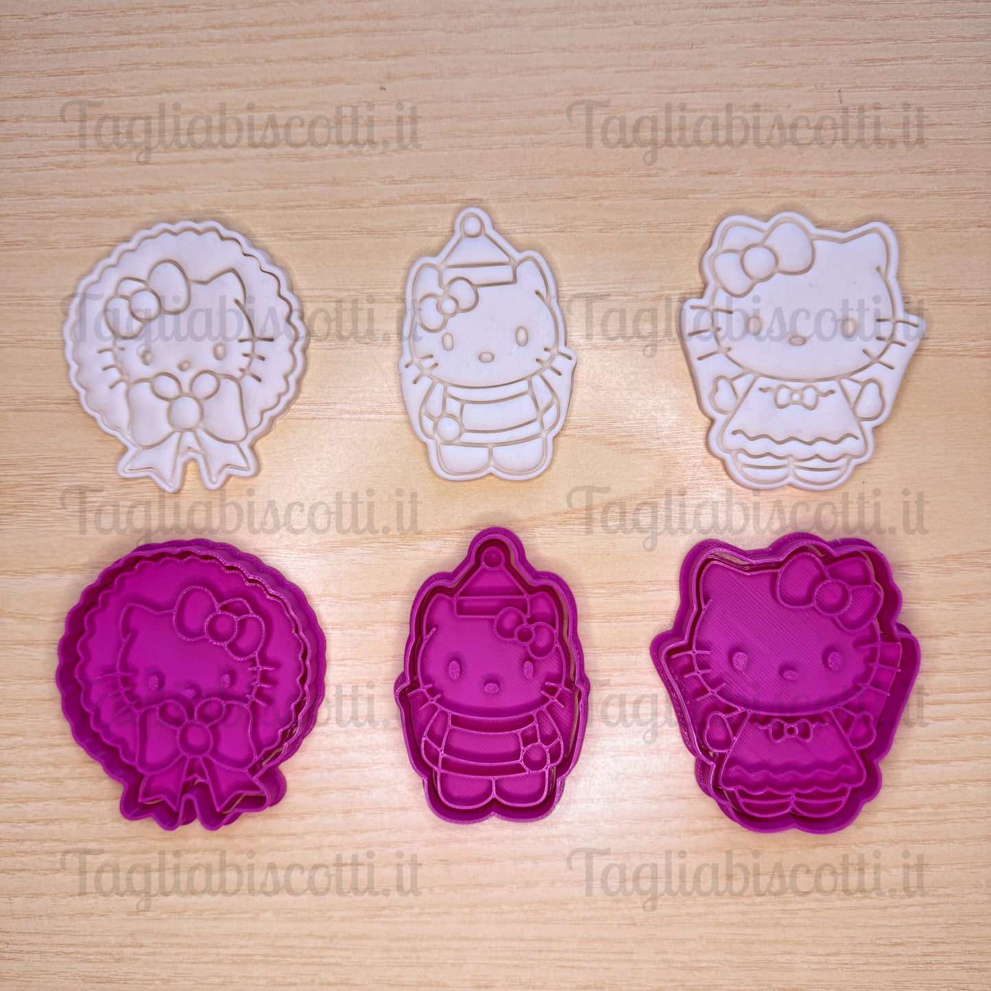 Tagliabiscotti Hello gattina Kitty a tema natalizio - 8cm