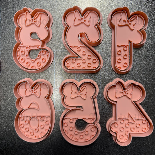 Numeri Mod. MIN 0-9 con fiocco e pois - Altezza 9 CM - stampini per torte in cake design
