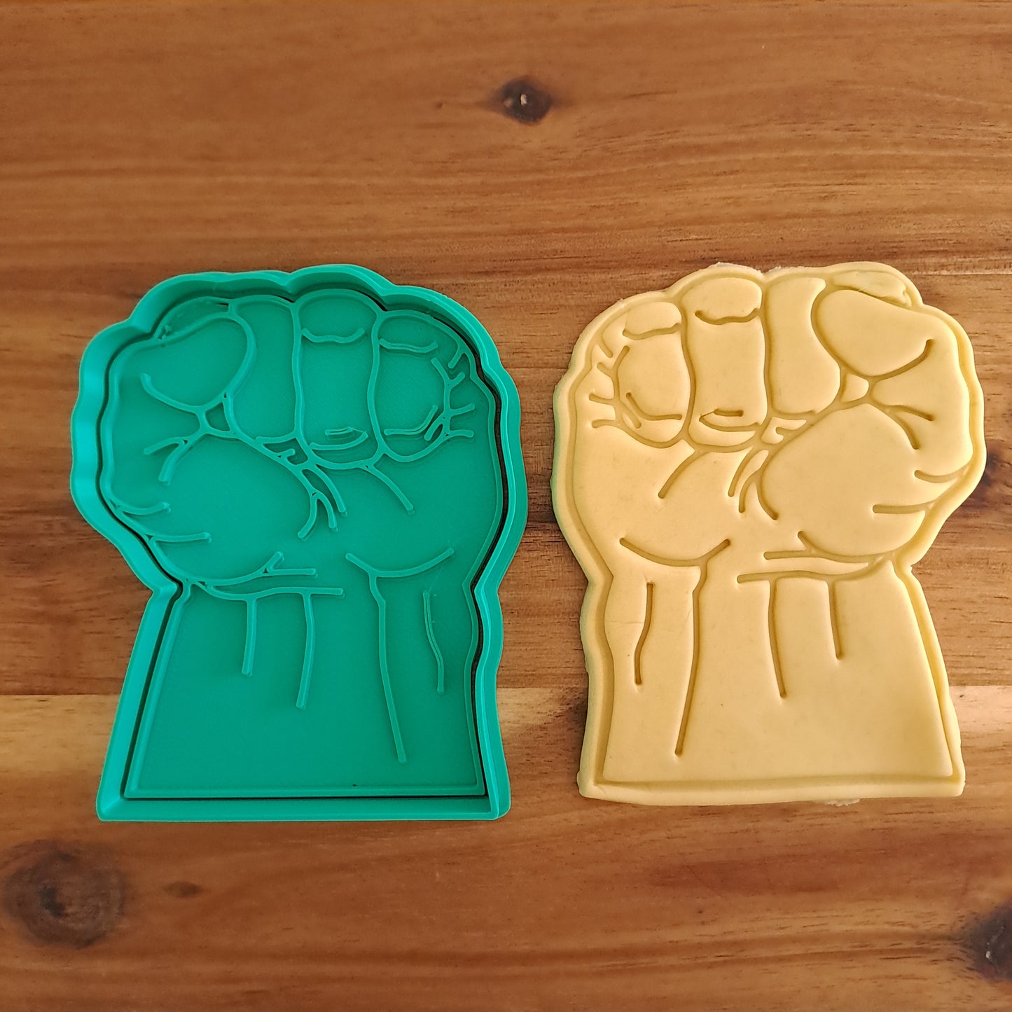 Tagliabiscotti Hul - k Pugno - Cookies Cutter - Formina