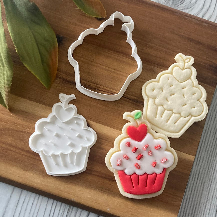 Tagliabiscotti a forma di cupcake - San Valentino - Cookie cutter - Stampo per biscotti o decorazioni in pasta di zucchero