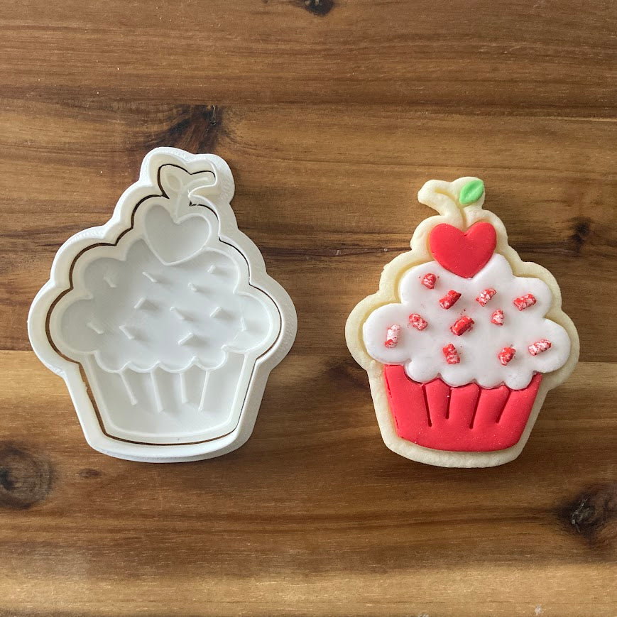 Tagliabiscotti a forma di cupcake - San Valentino - Cookie cutter - Stampo per biscotti o decorazioni in pasta di zucchero