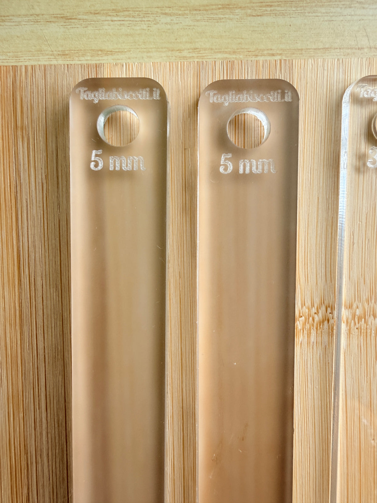Set Spessori in Acrilico 3 e 5 mm per Pasta Frolla – Guide per Stesura Uniforme