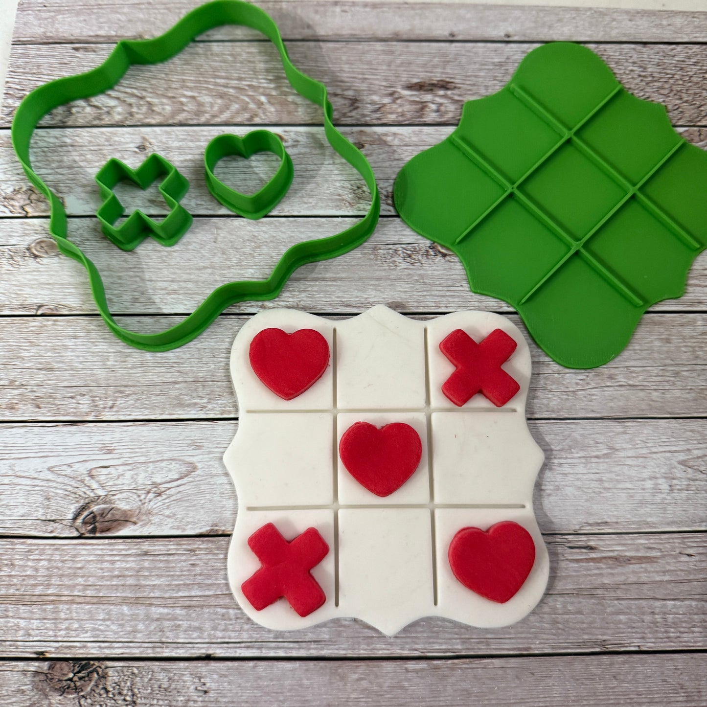 Emporte-pièce Saint Valentin - Chiot avec enveloppe postale - Emporte-pièce - Moule pour biscuits ou décorations en pâte à sucre