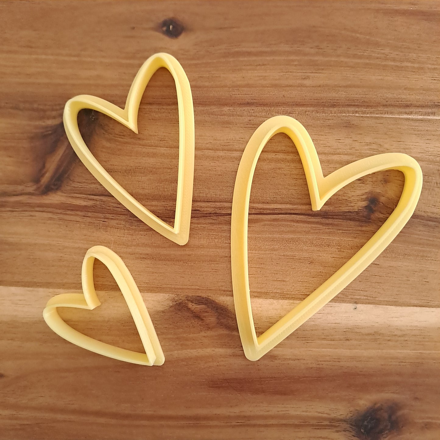 Elongated Heart Frame Cutter Mod.9 - Dimensions from 4cm to 25cm - Height 1cm