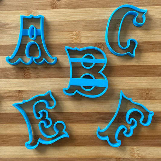 Ciurcus Alphabet - Letters 8 CM - Cookie cutters