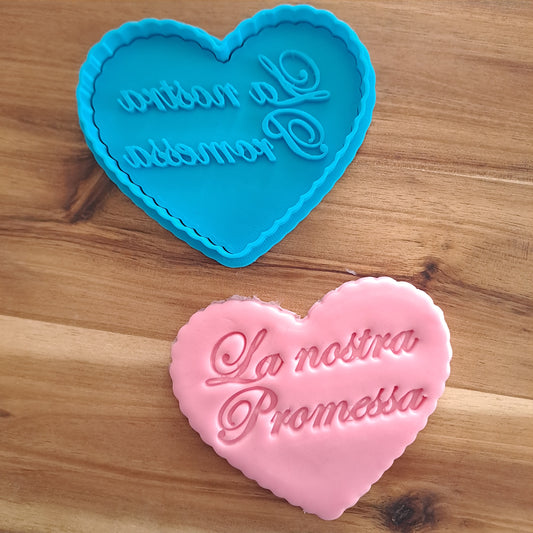 Emporte-pièce en forme de coeur avec la phrase "Notre Promesse" - Mariées et Mariés - Mariée - Marié - Mariage - emporte-pièce 9cm